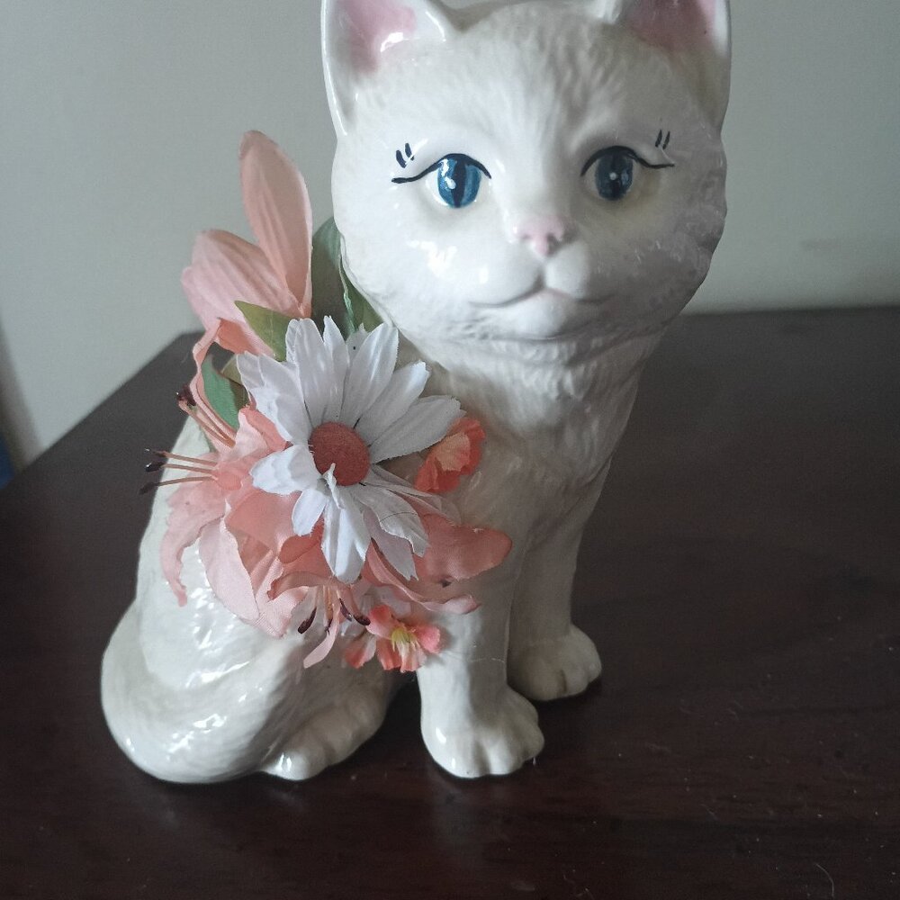 Vintage white ceramic fabric flower cat
